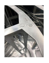 Load image into Gallery viewer, 16 deep frame langstroth or 32 shallow frame extractor. Radial Extractor, Konigin Honey Extractor, stainless steel. TUV Rheinland certified by German Engineering standards.
